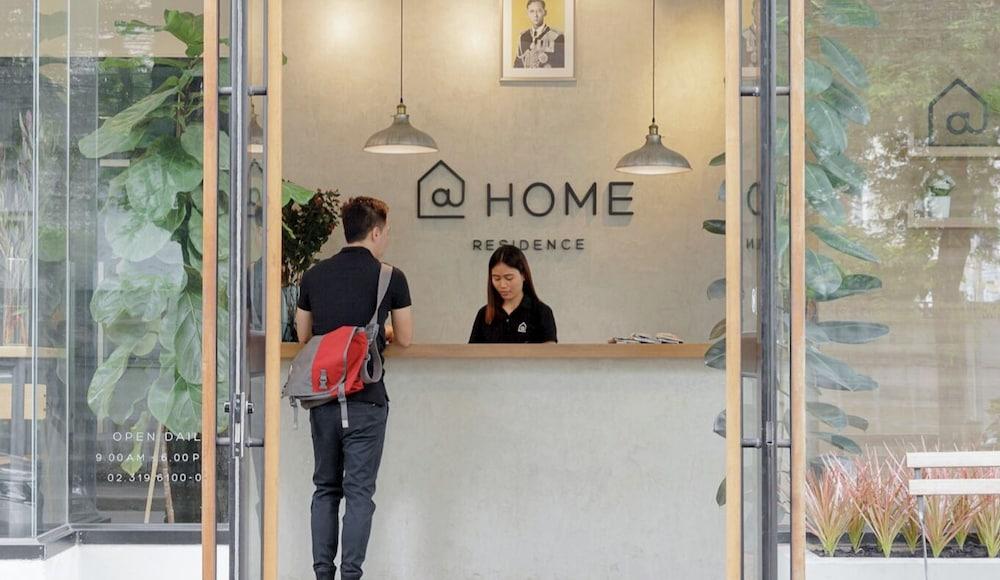@Home Residence Bangkok Exteriör bild